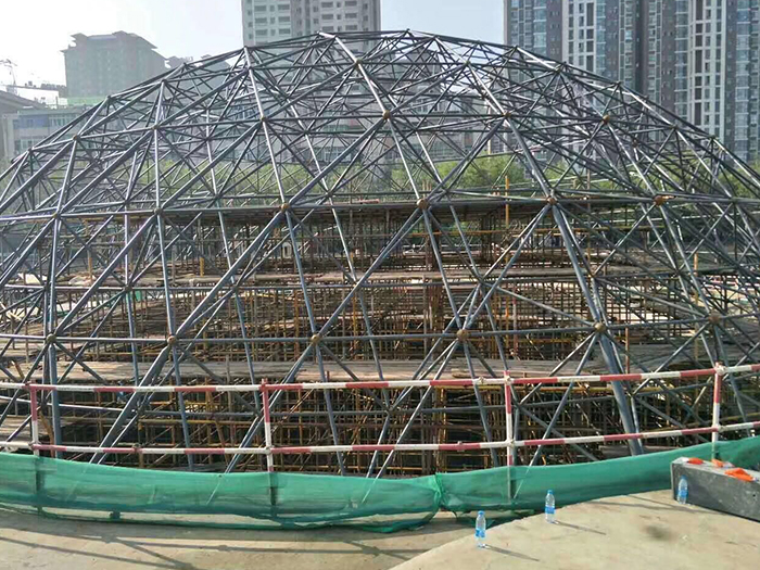 宜城网架钢结构工程有限公司
